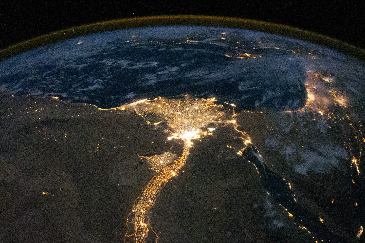 أشهر أنهار العالم
